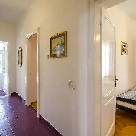 Martinis דירה ספליט