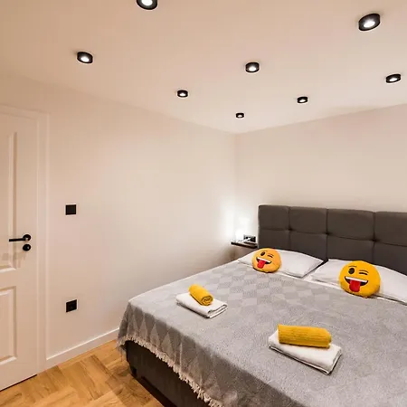 马提尼别墅公寓